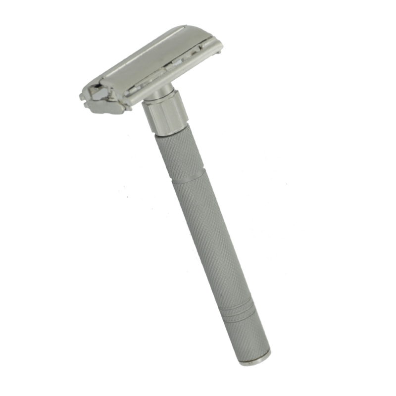 SAFETY RAZOR